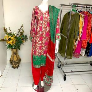 Shalwar Kameez